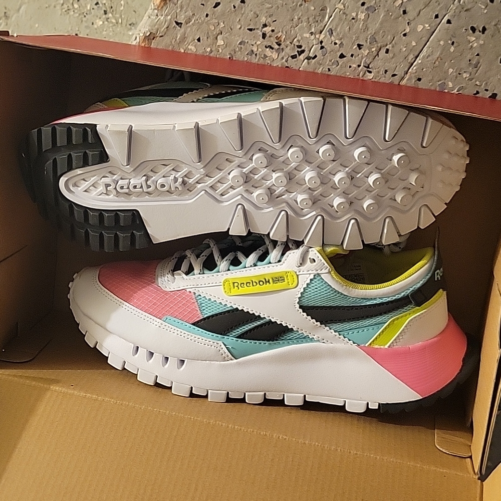 Reebok legacy running sneakers